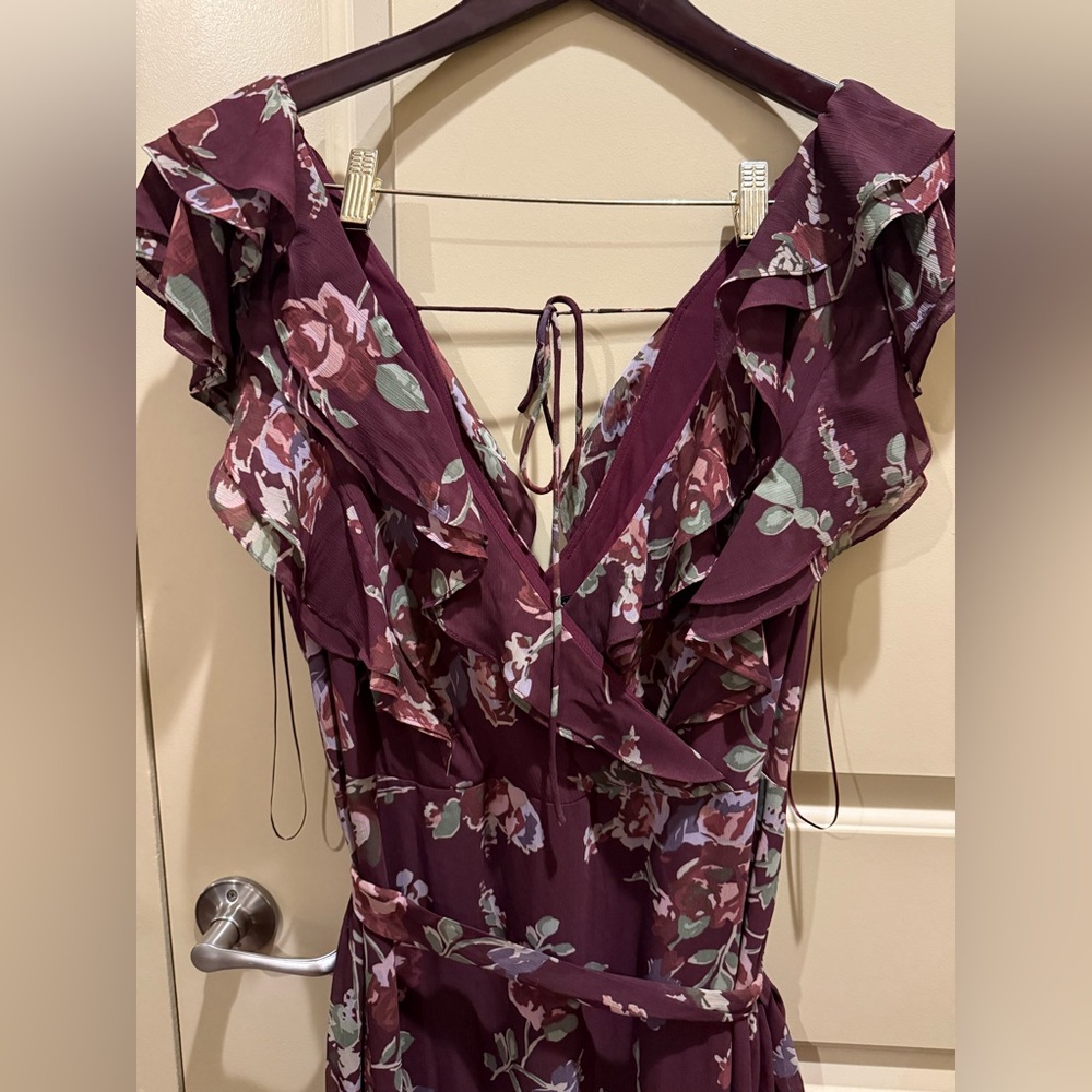 NWT Ralph LaurenRed/purple Floral Sleeveless Ruffle Maxi Dress Sz 16 $325
FINAL